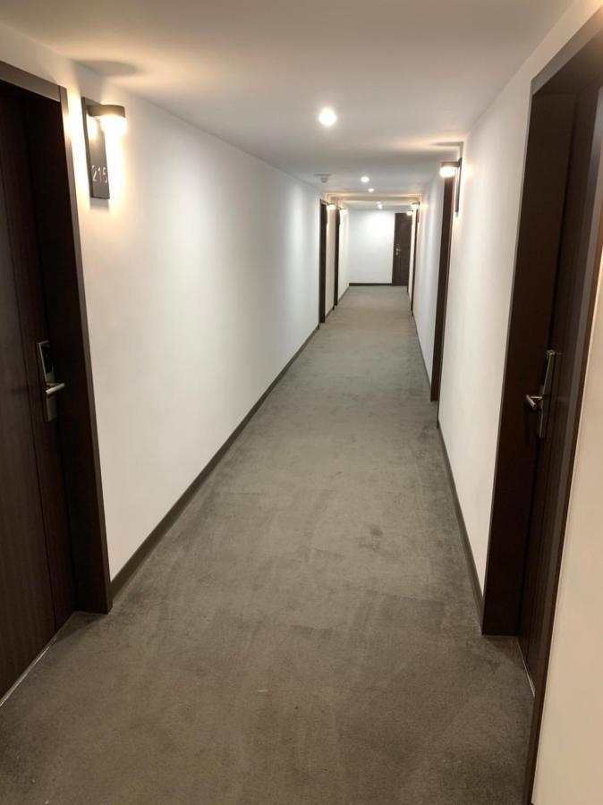 Tzu Chi Hotel Pingtung Kültér fotó